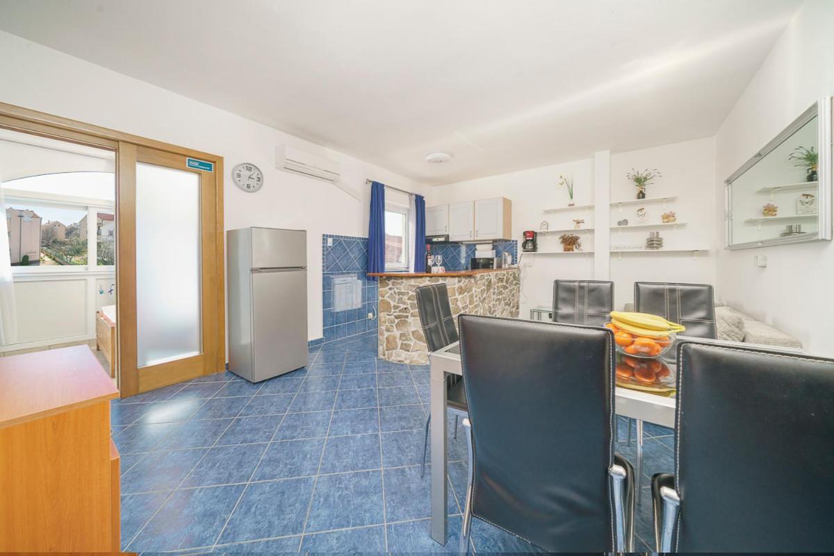 Villa Grey Stone Vodice Extérieur photo