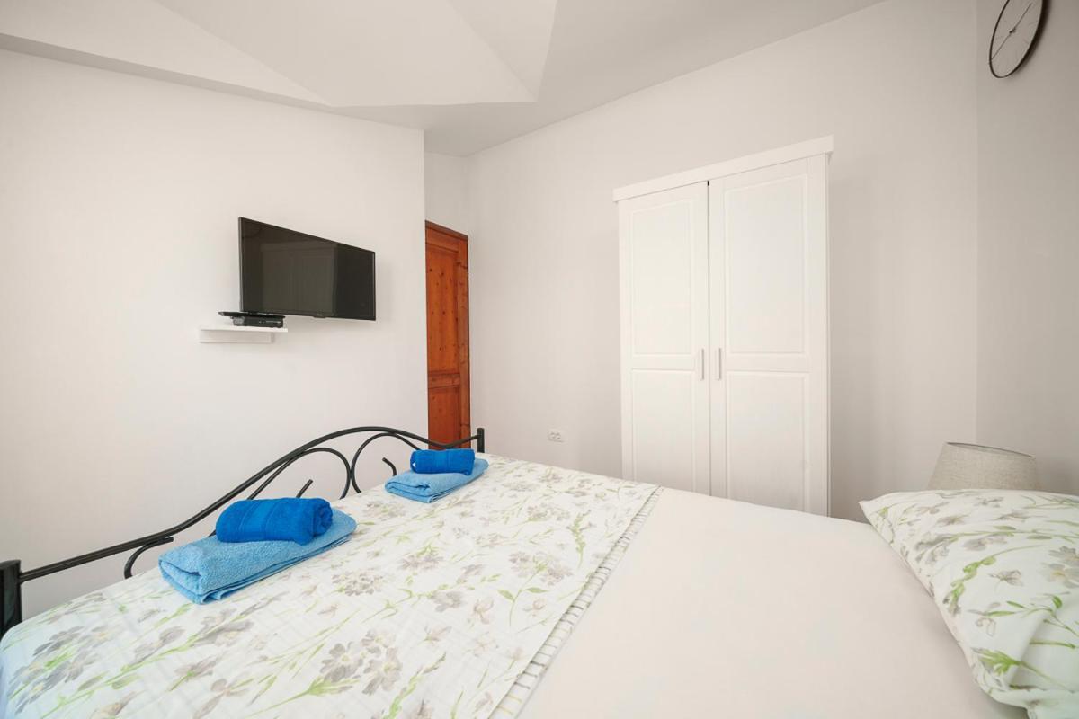 Villa Grey Stone Vodice Extérieur photo