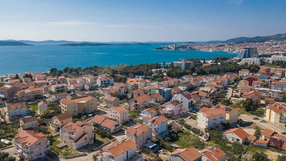 Villa Grey Stone Vodice Extérieur photo