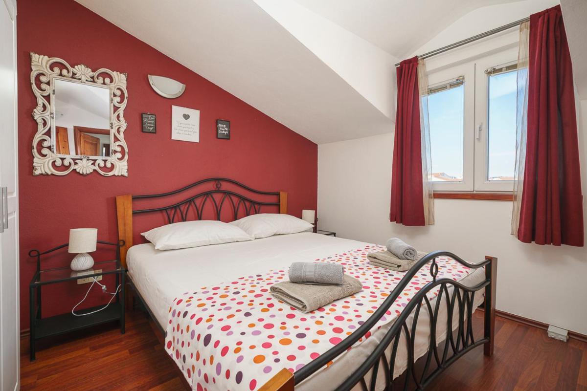 Villa Grey Stone Vodice Extérieur photo