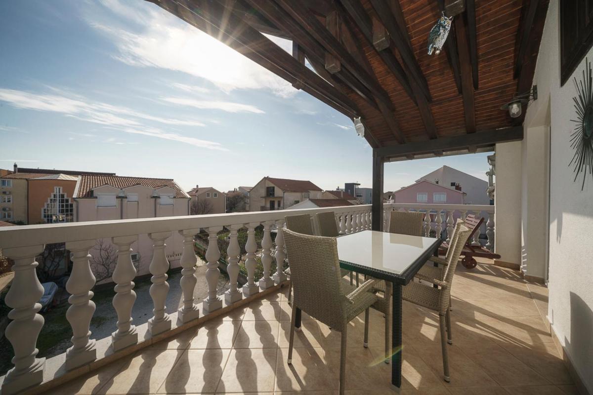 Villa Grey Stone Vodice Extérieur photo